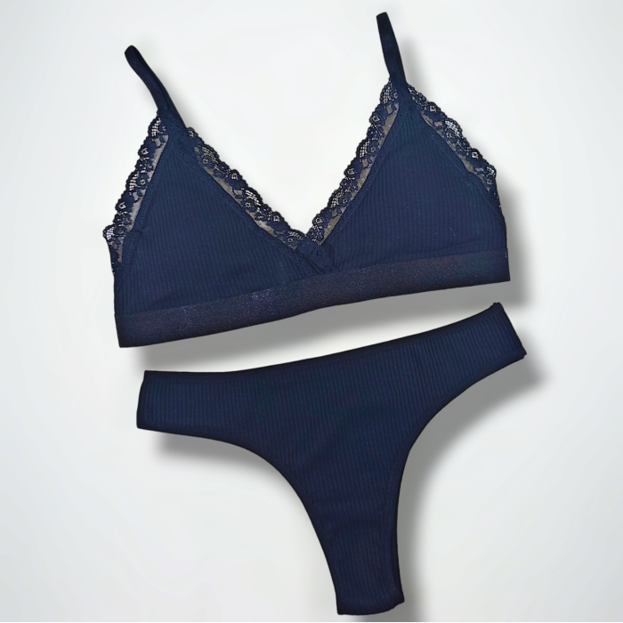 Комплект женский бюстгальтер чашка B. Push-up с трусиками "DOMINANT" размер 70 (XS/S) ЧЕРНЫЙ