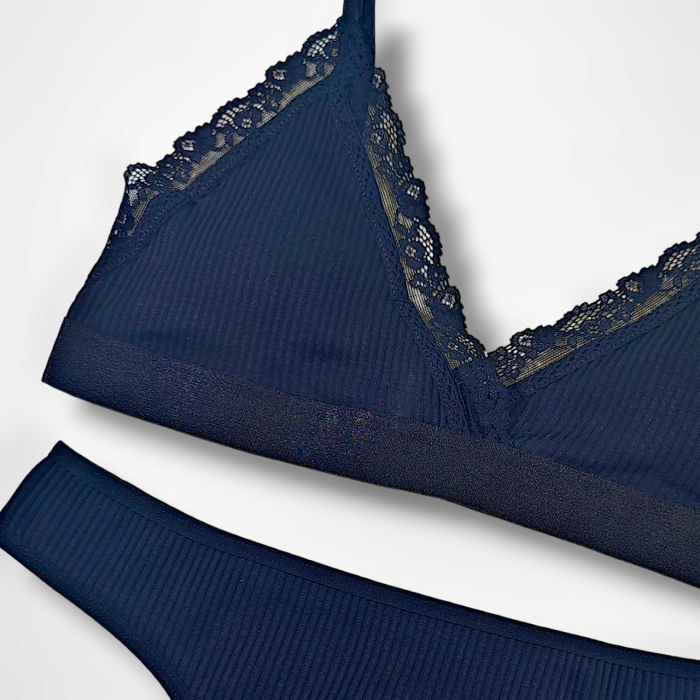 Комплект жіночий бюстгальтер чашка B.Push-up з трусиками "DOMINANT" розмір 80 (M/L) ЧОРНИЙ