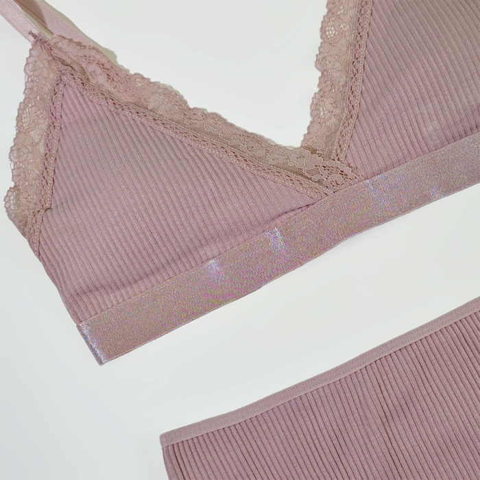 Комплект жіночий бюстгальтер чашка B.Push-up з трусиками "DOMINANT" розмір 70 (XS/S)