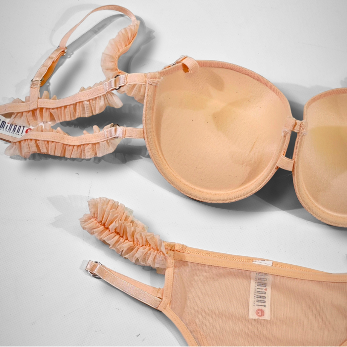 Комплект жіночий бюстгальтер чашка B.Push-up з трусиками "DOMINANT" розмір 75 (S)