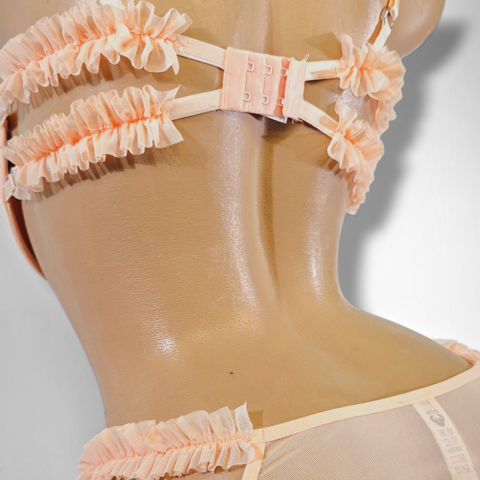 Комплект жіночий бюстгальтер чашка B.Push-up з трусиками "DOMINANT" розмір 85 (L