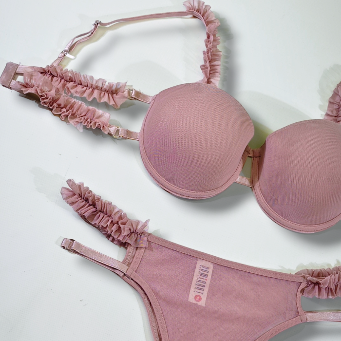Комплект жіночий бюстгальтер чашка B.Push-up з трусиками "DOMINANT" розмір 85 (L)