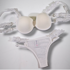 Комплект жіночий бюстгальтер чашка B.Push-up з трусиками "DOMINANT" розмір 75 (S)