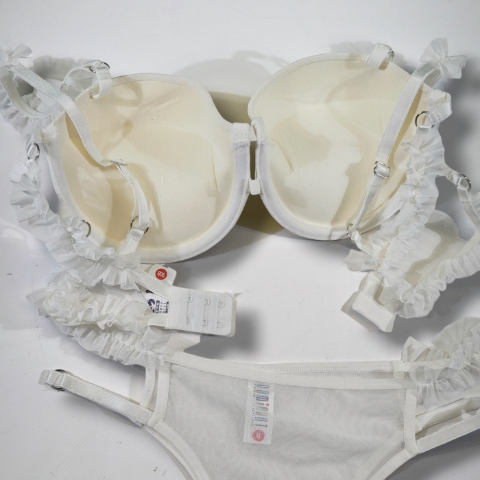 Комплект жіночий бюстгальтер чашка B.Push-up з трусиками "DOMINANT" розмір 75 (S)