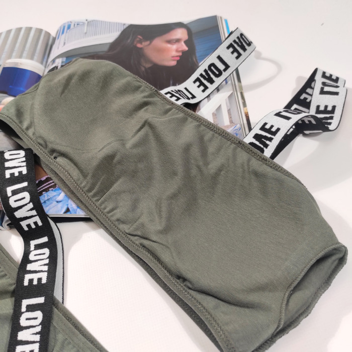 Комплект жіночий бюстгальтер чашка B на тонкому поролоні + трусики "DOMINANT" розмір 75