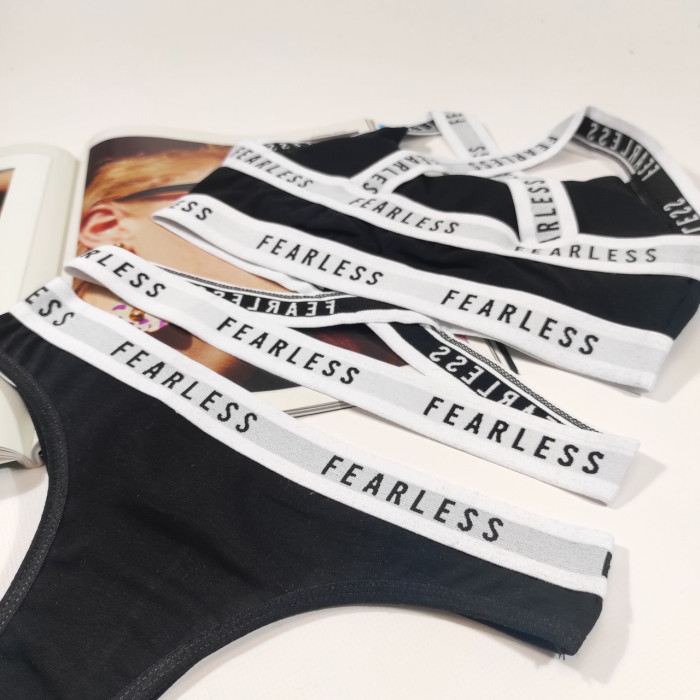 Комплект жіночий бюстгальтер чашка B на тонкому поролоні + трусики "DOMINANT" розмір 75